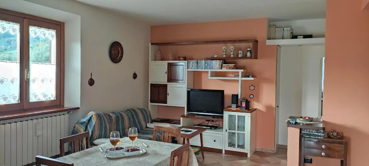 Apartment Pettocannella Massa e Cozzile